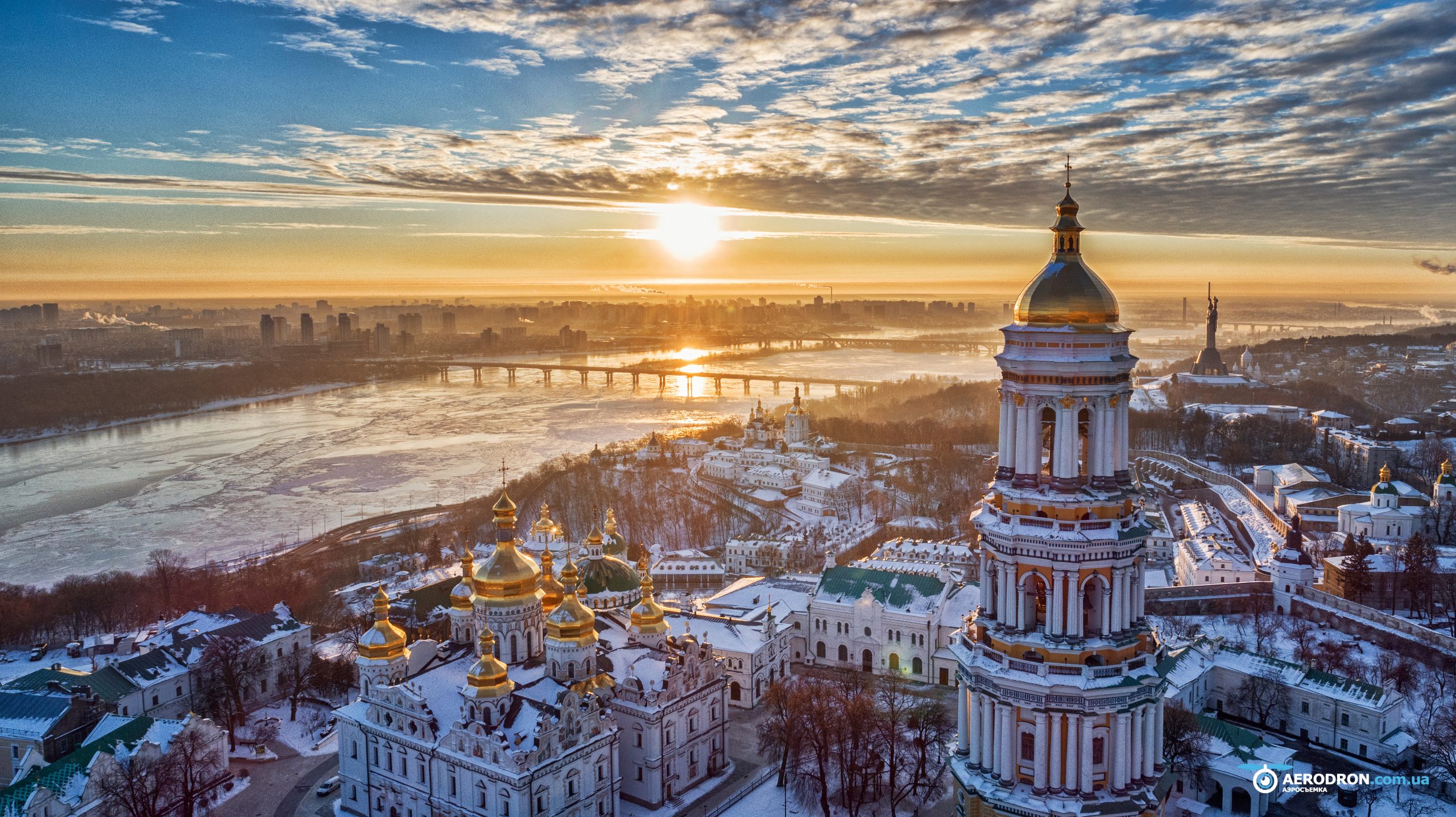 zalo-enie-firmy-v-ukrajine-firemn-onshore-a-offshore-slu-by